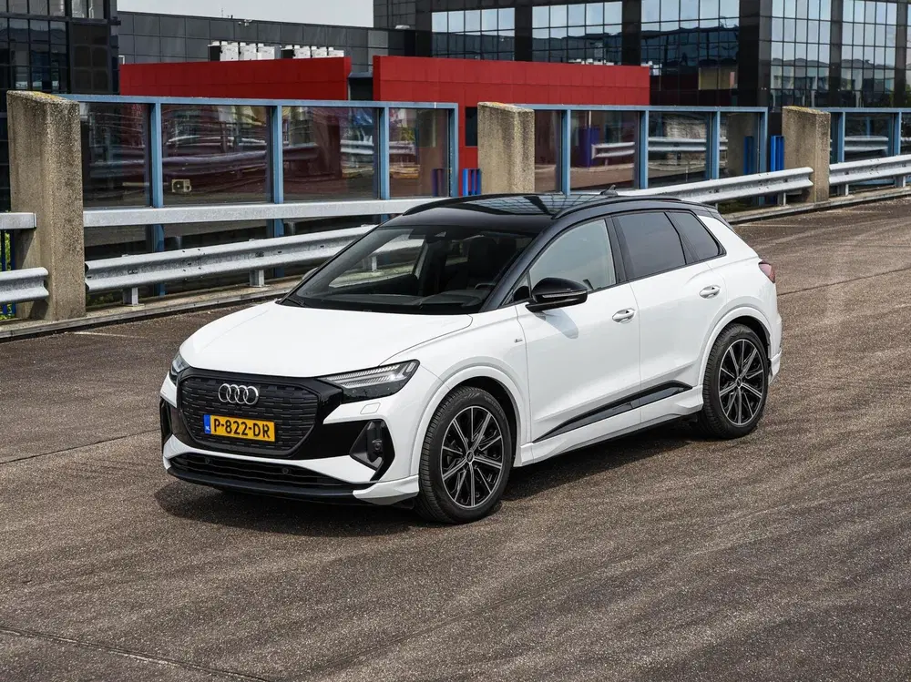 Audi Q4 e-tron 40 Launch edition S Competition 77 kWh uit 2022, foto 9