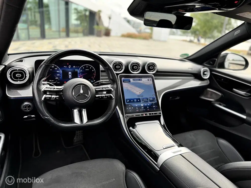Mercedes-Benz C-Klasse 300 AMG Line uit 2021, foto 16