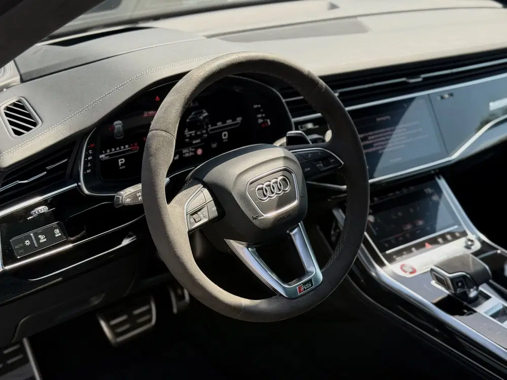 Audi RS Q8 4.0 TFSI quattro Dynamic+ uit 2023, foto 17