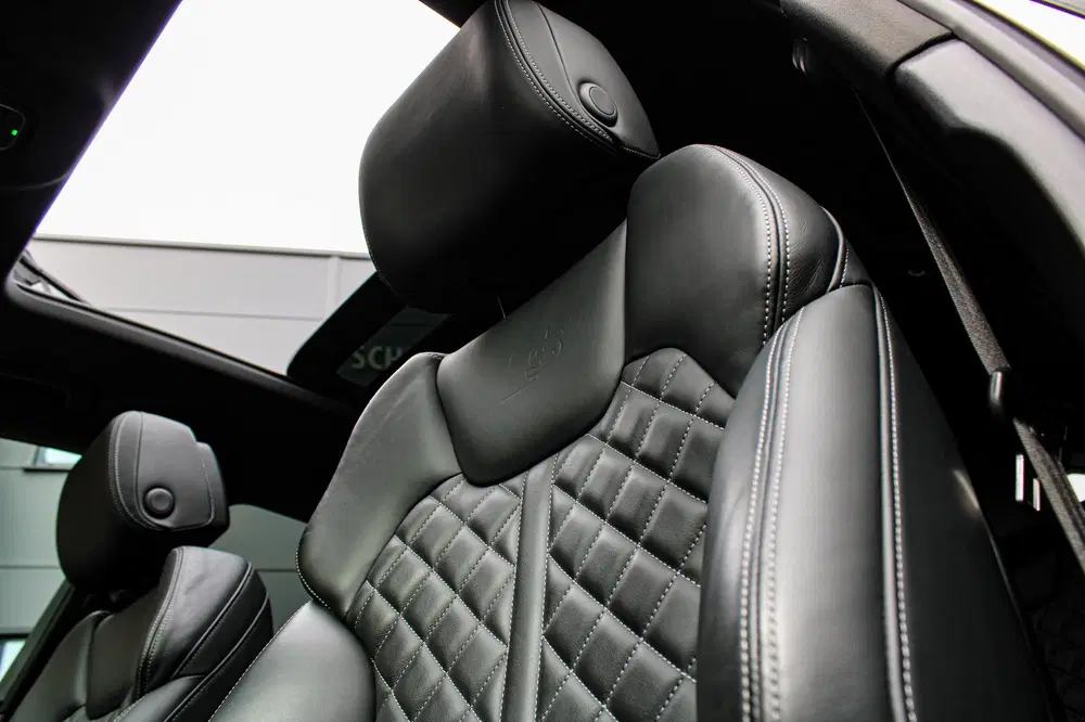 Audi Q5 55 TFSI e S edition uit 2022, foto 5