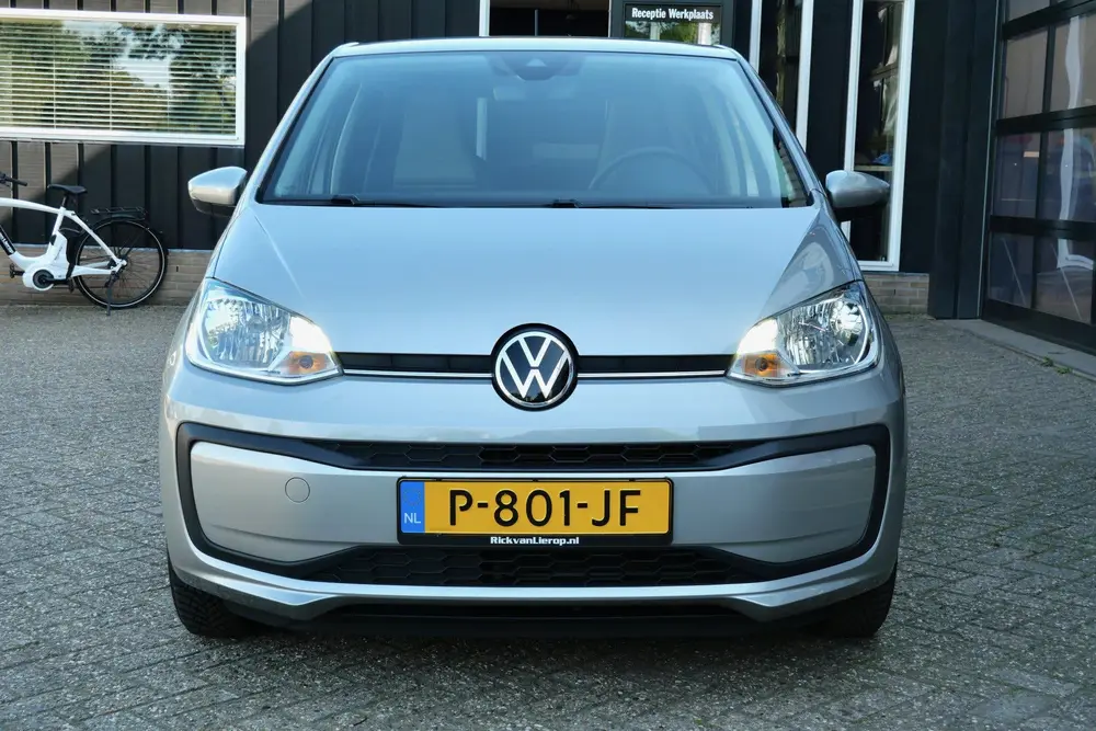 Volkswagen Up! 1.0 | Airco | Cruise | Camera | NL-Auto uit 2022, foto 17