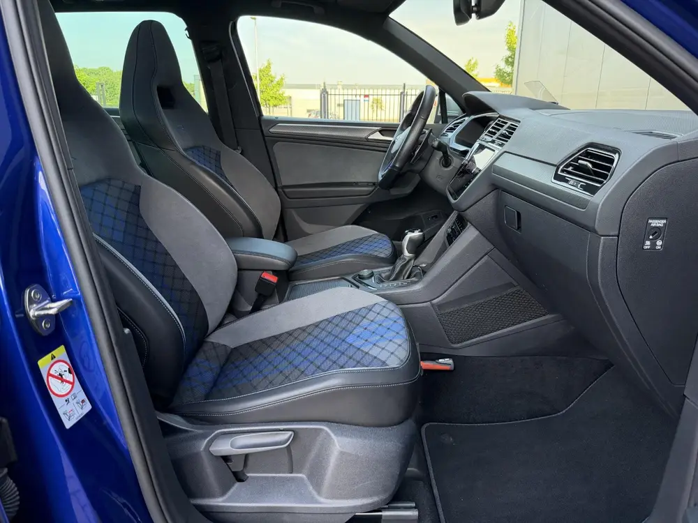Volkswagen Tiguan 2.0 TSI R 75 Edition 4Motion PANO | H/K | uit 2022, foto 12