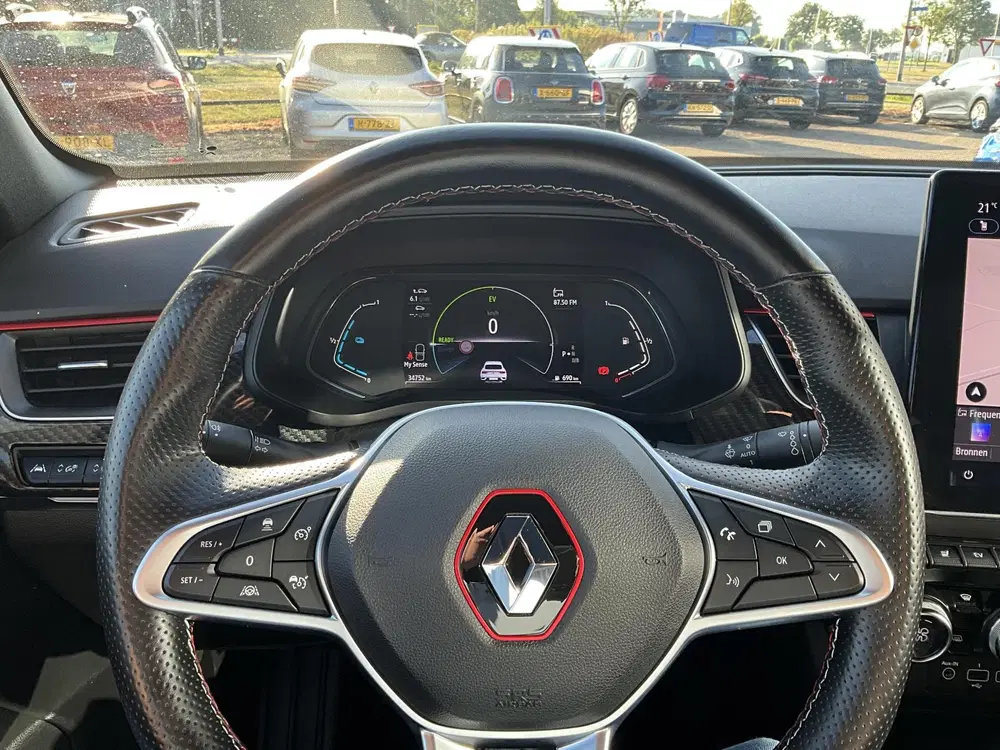 Renault Arkana 1.6 E-Tech hybrid 145 R.S. Line uit 2022, foto 19