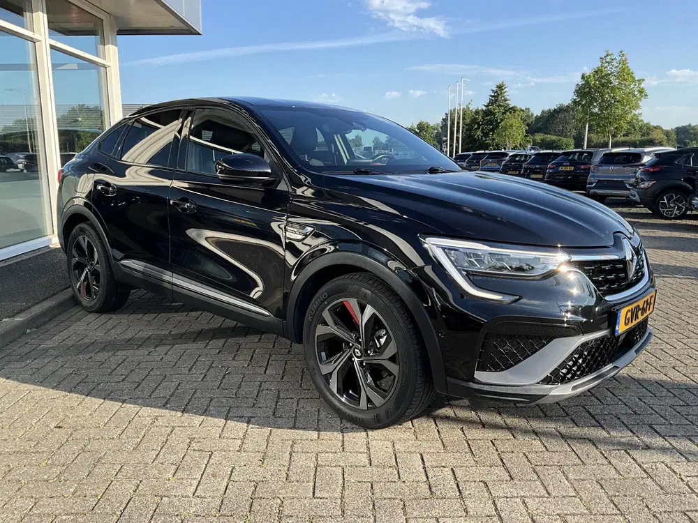 Renault Arkana 1.6 E-Tech hybrid 145 R.S. Line uit 2022, foto 3