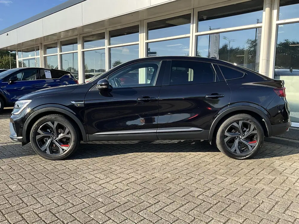 Renault Arkana 1.6 E-Tech hybrid 145 R.S. Line uit 2022, foto 6