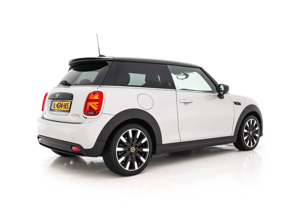 Mini Electric MINI Yours 33 kWh [3-Fase-11kW] {SoH-95%} uit 2021, foto 6