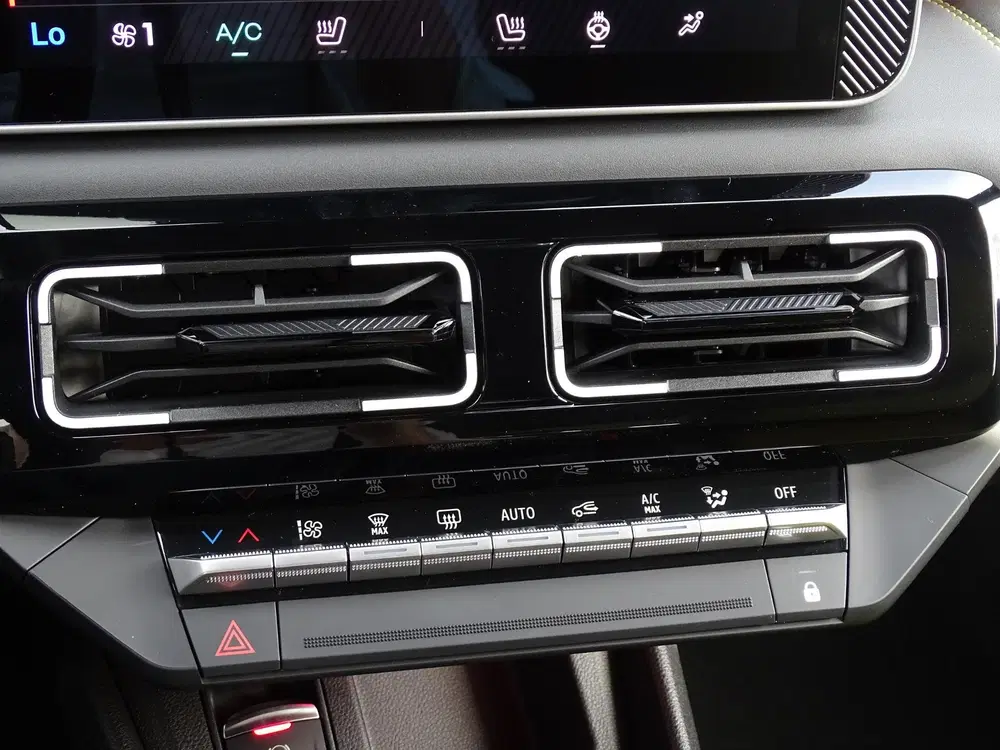Renault 5 comfort range iconic cinq 52 kWh NU 5 JAAR uit 2026, foto 13