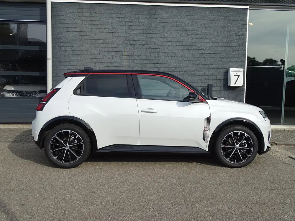 Renault 5 comfort range iconic cinq 52 kWh NU 5 JAAR uit 2026, foto 20