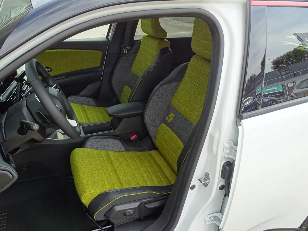 Renault 5 comfort range iconic cinq 52 kWh NU 5 JAAR uit 2026, foto 7