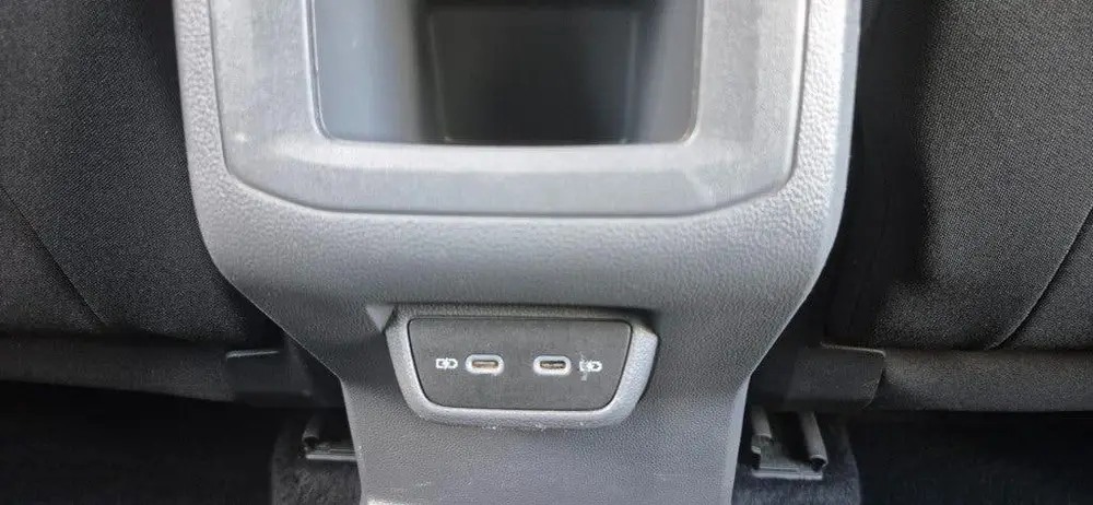 Volkswagen T-CROSS 1.0 TSI Life/adaptief cruise control/R li uit 2021, foto 17