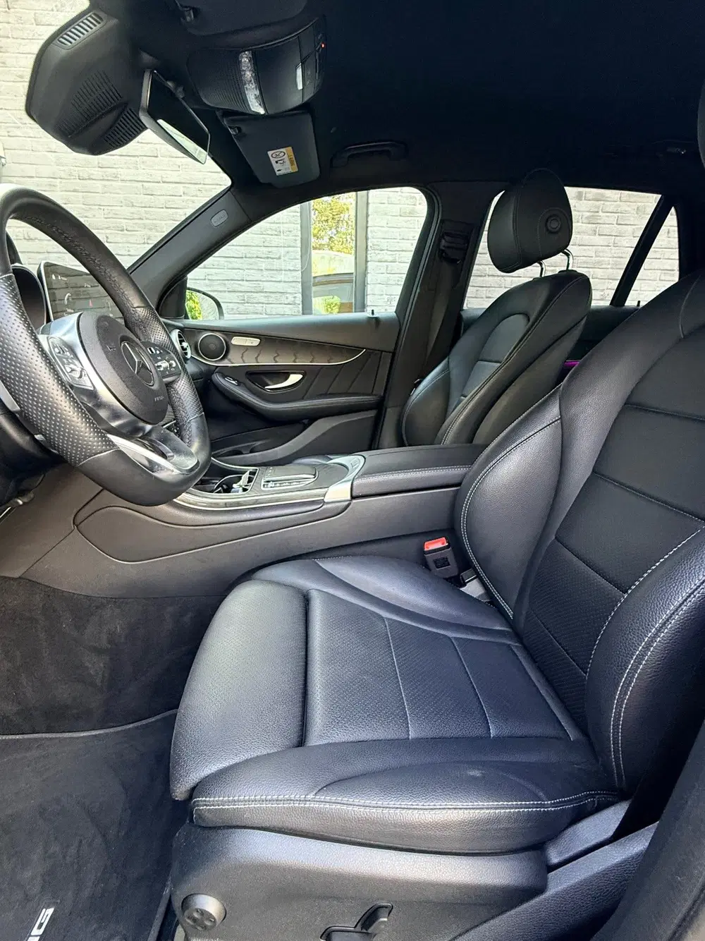Mercedes-Benz GLC 300e 4MATIC Business Solution AMG uit 2022, foto 6