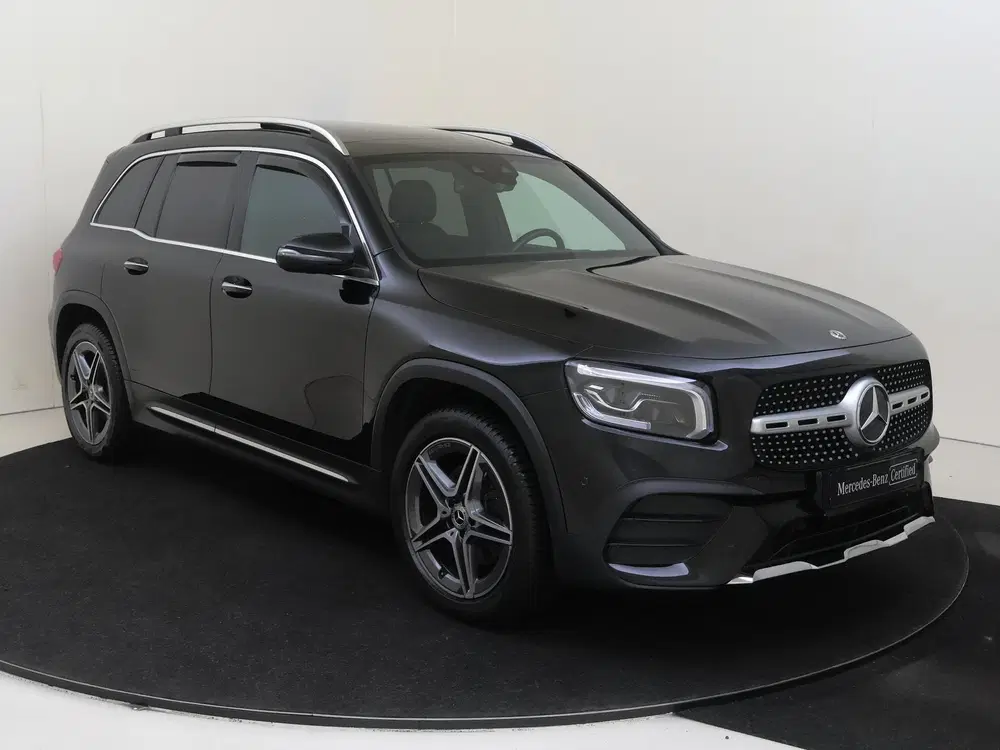 Mercedes-Benz GLB 200 Business Solution AMG uit 2020, foto 2
