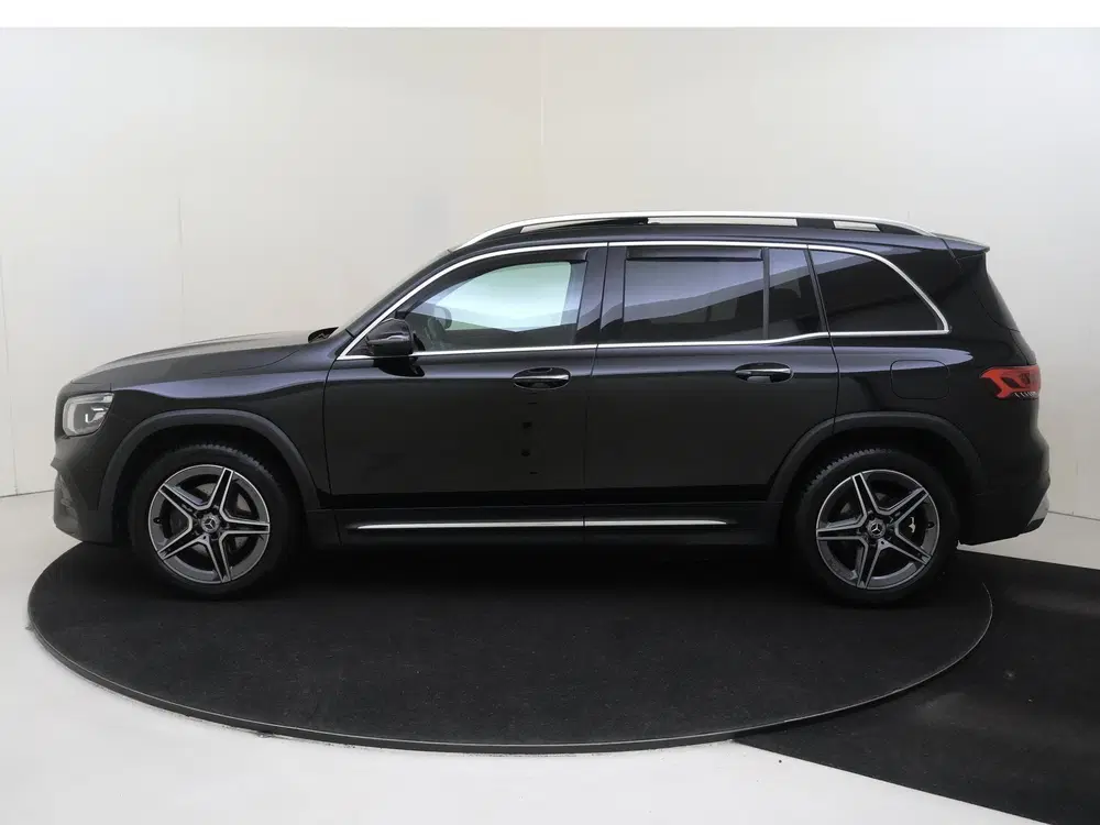 Mercedes-Benz GLB 200 Business Solution AMG uit 2020, foto 8