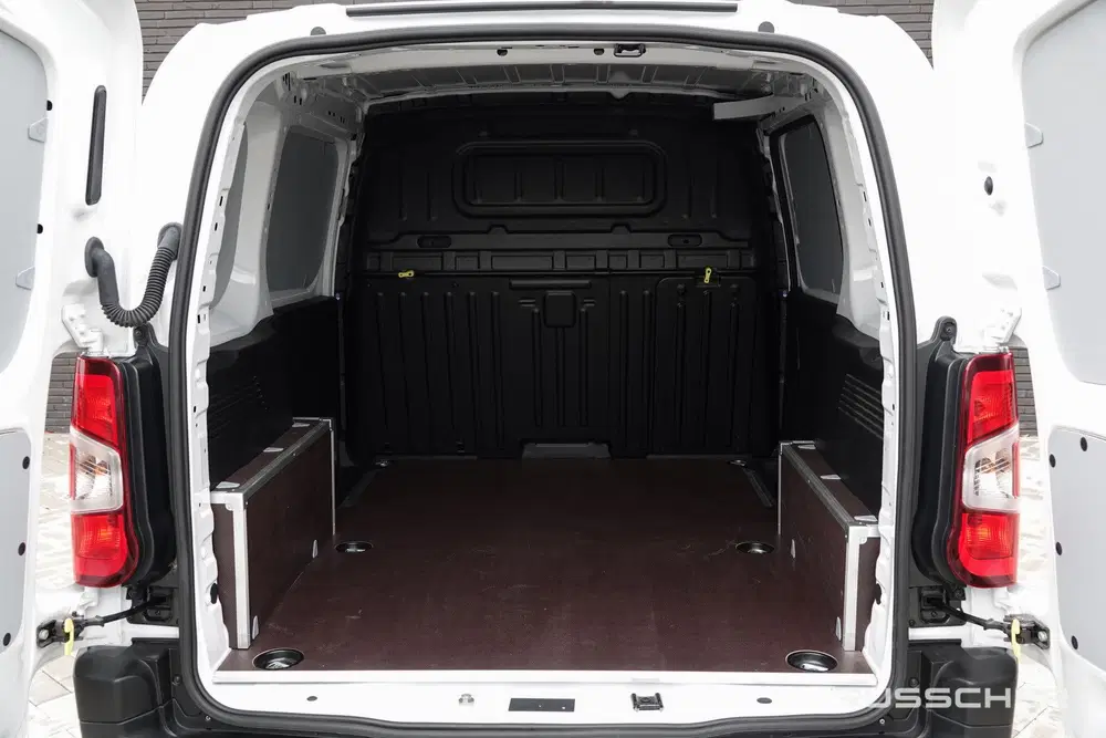 Citroën Berlingo L1 uit 2024, foto 20