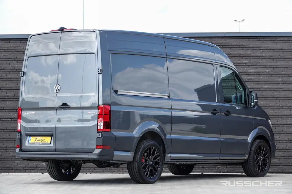 Volkswagen Crafter L3H3 uit 2024, foto 2