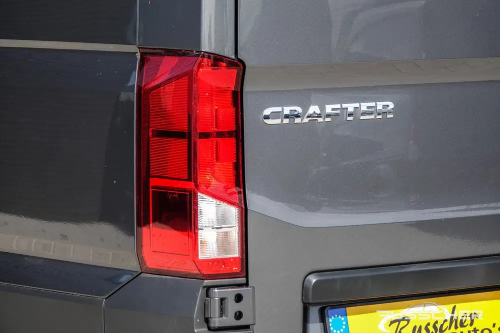 Volkswagen Crafter L3H3 uit 2024, foto 17