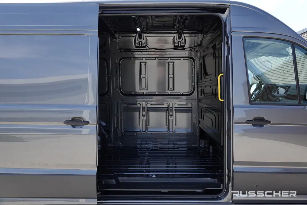 Volkswagen Crafter L3H3 uit 2024, foto 20