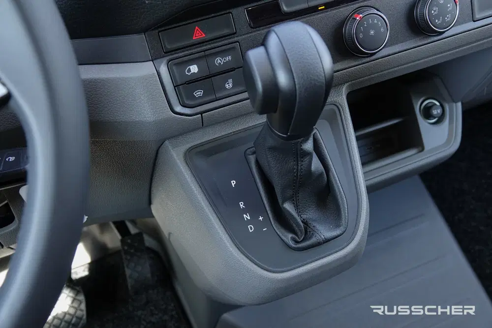 Volkswagen Crafter L3H3 uit 2024, foto 8