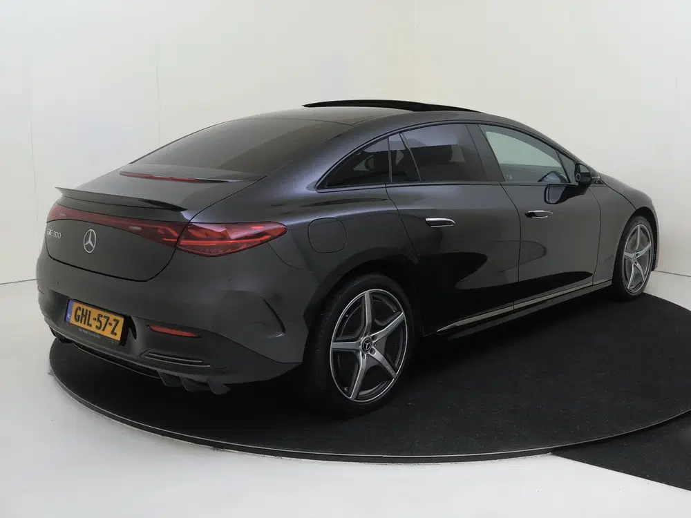 Mercedes-Benz EQE 300 Sport Edition 89 kWh uit 2024, foto 4