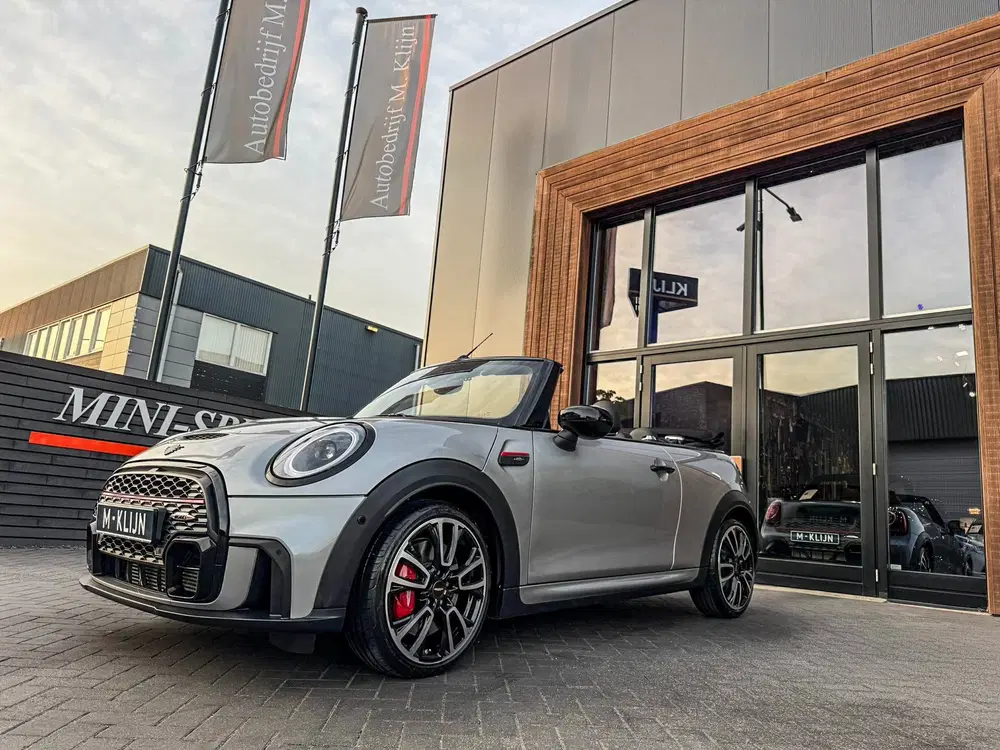 Mini Cabrio 2.0 John Cooper Works JCW Pack F1 aut 231p uit 2023, foto 5