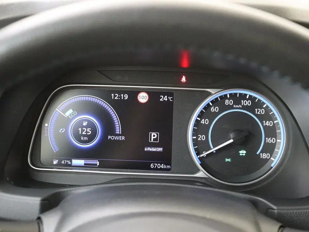 Nissan Leaf N-Connecta 39 kWh uit 2024, foto 12