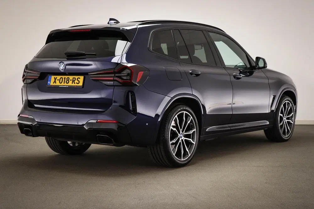 BMW X3 xDrive30e M-Sport High Executive uit 2021, foto 2