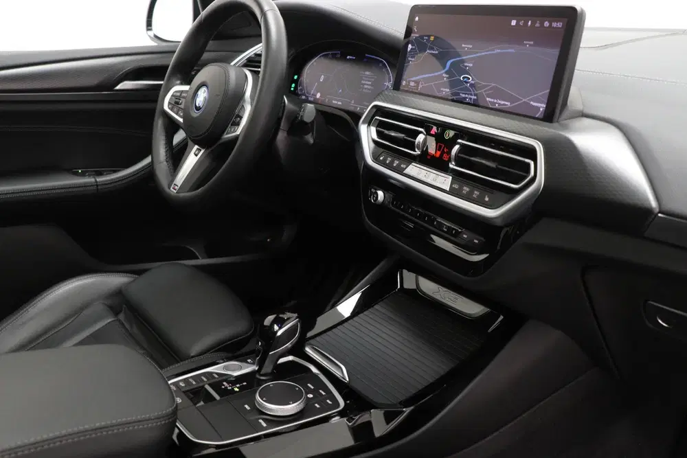 BMW X3 xDrive30e M-Sport High Executive uit 2021, foto 4