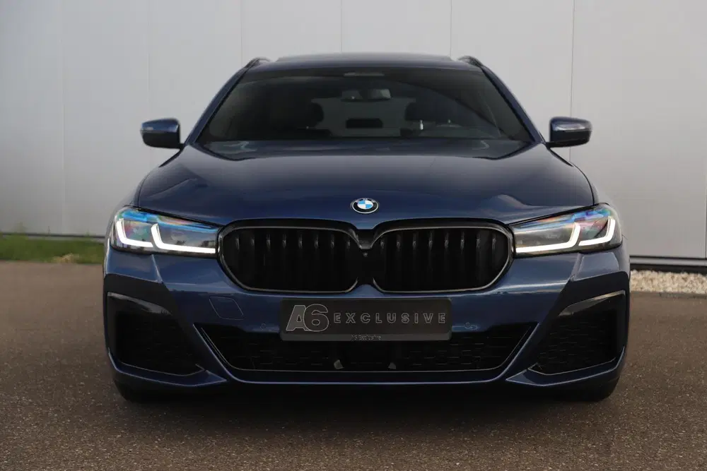 BMW 5-serie 530i High Executive 252PK M Sport Laser uit 2021, foto 2