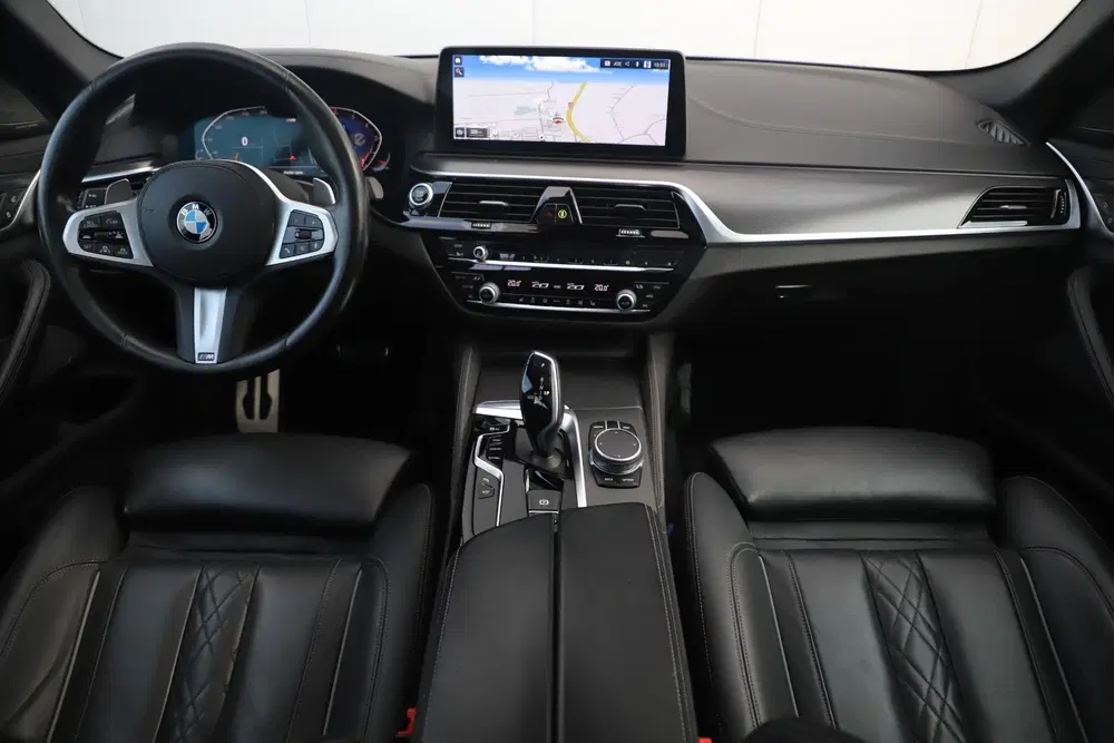 BMW 5-serie 530i High Executive 252PK M Sport Laser uit 2021, foto 20