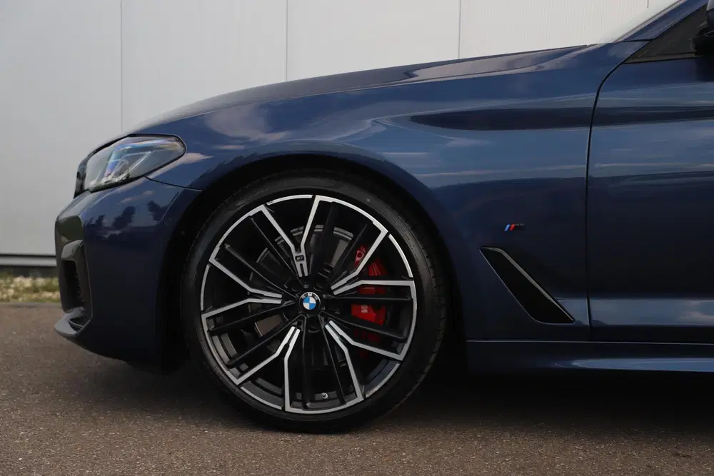 BMW 5-serie 530i High Executive 252PK M Sport Laser uit 2021, foto 8
