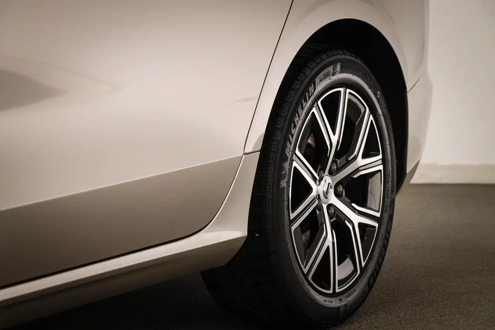 Volvo V60 2.0 B3 Essential uit 2022, foto 18