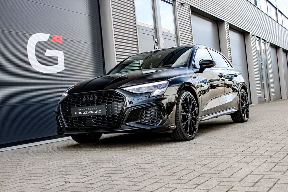 Audi A3 40 TFSI e S Edition uit 2021