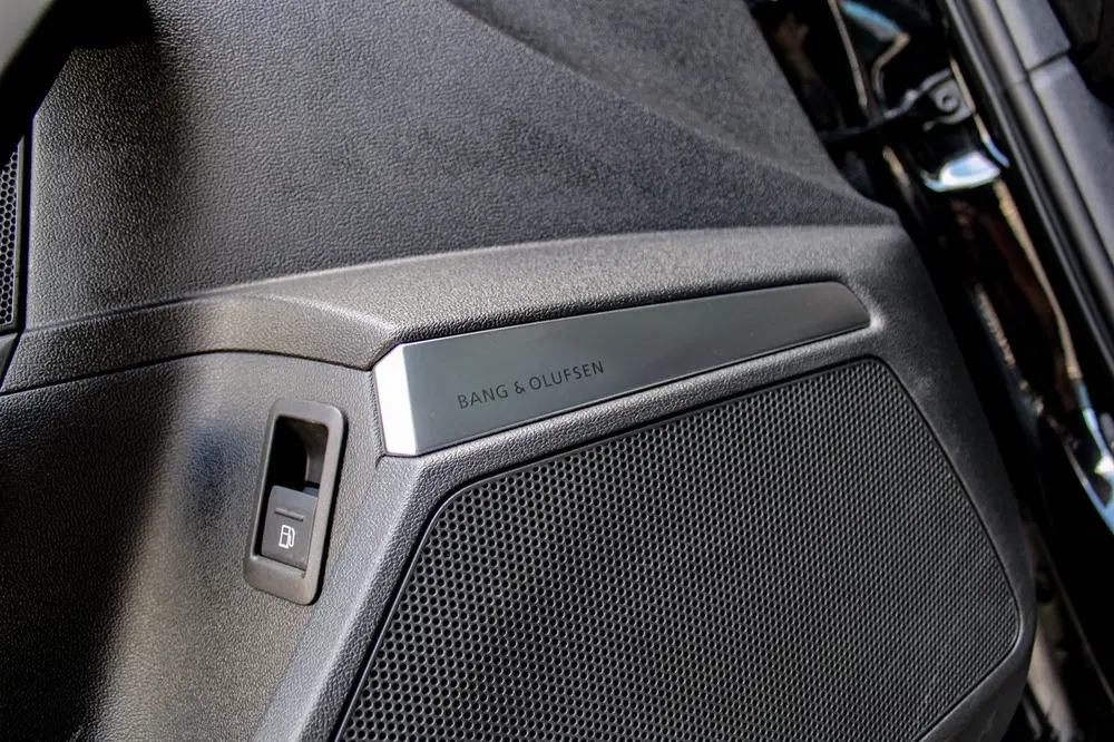 Audi A3 40 TFSI e S Edition uit 2021, foto 8