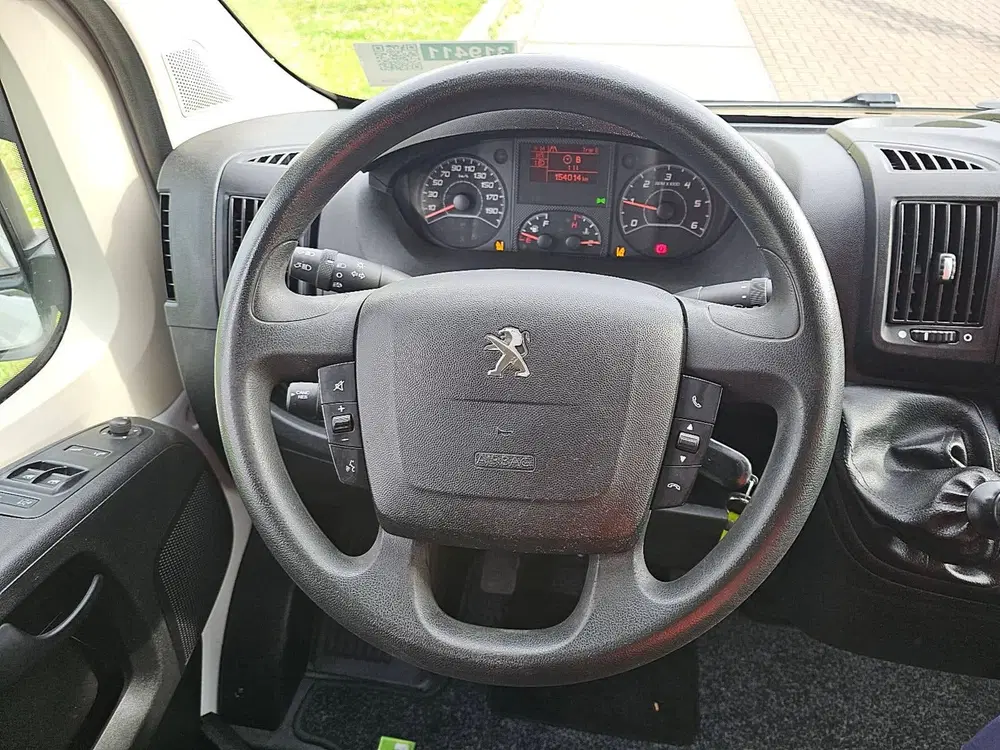Peugeot Boxer 2.2 l2h2 imperiaal navi uit 2021, foto 11