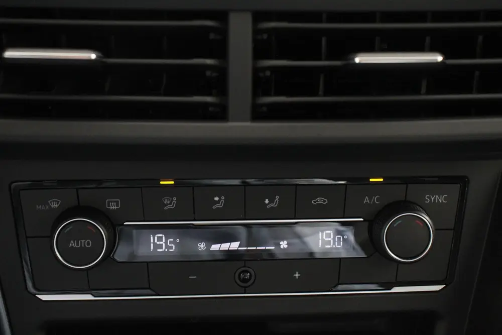 Volkswagen Polo 1.0 TSI DSG Highline Navigatie Apple Carplay uit 2021, foto 18