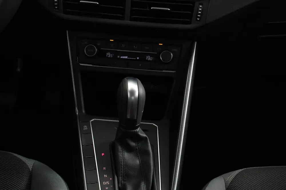 Volkswagen Polo 1.0 TSI DSG Highline Navigatie Apple Carplay uit 2021, foto 20