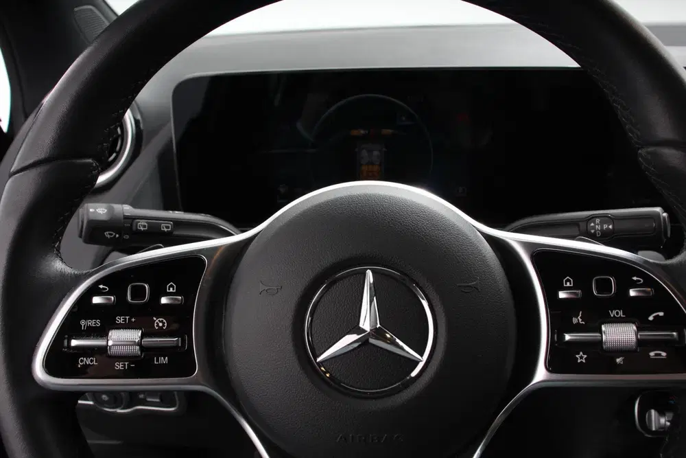 Mercedes-Benz GLA 200 163pk Automaat Progressive Navi uit 2021, foto 11