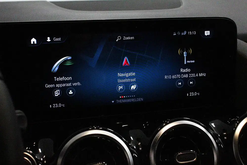 Mercedes-Benz GLA 200 163pk Automaat Progressive Navi uit 2021, foto 14