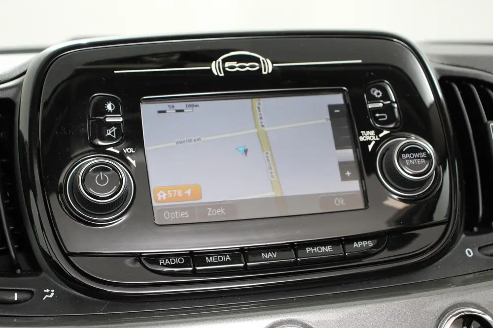 Fiat 500 C 1.2 Lounge Navigatie Lederen interieur Cli uit 2019, foto 13