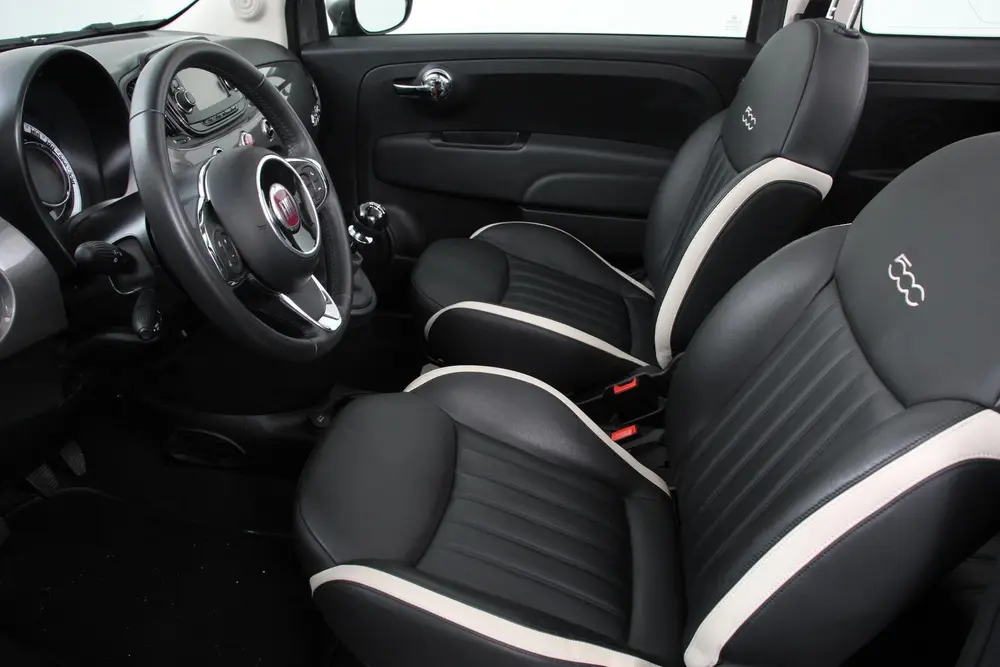 Fiat 500 C 1.2 Lounge Navigatie Lederen interieur Cli uit 2019, foto 9
