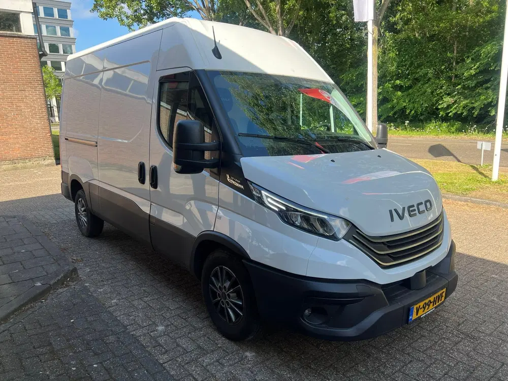 Iveco Daily Daily L2H2 3.0L 210PK Automaat uit 2024, foto 6