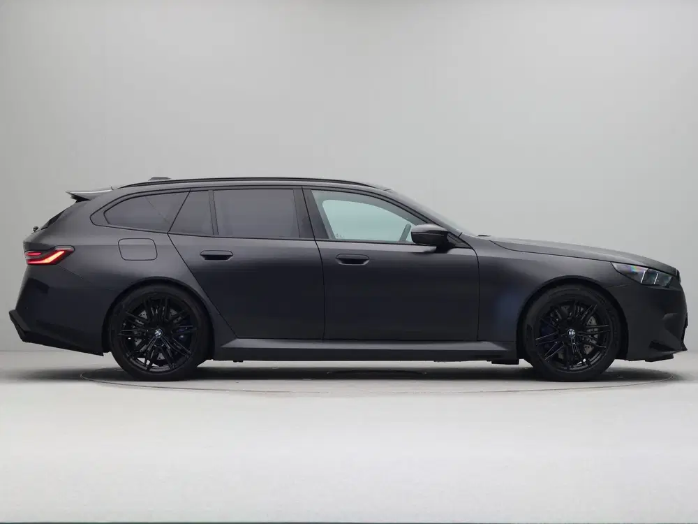 BMW M5 Touring Accu conditie 100% (bj 2025 uit 2025, foto 9