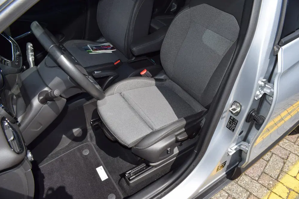 Opel Crossland 1.2 Turbo Elegance (bj 2024) uit 2024, foto 12