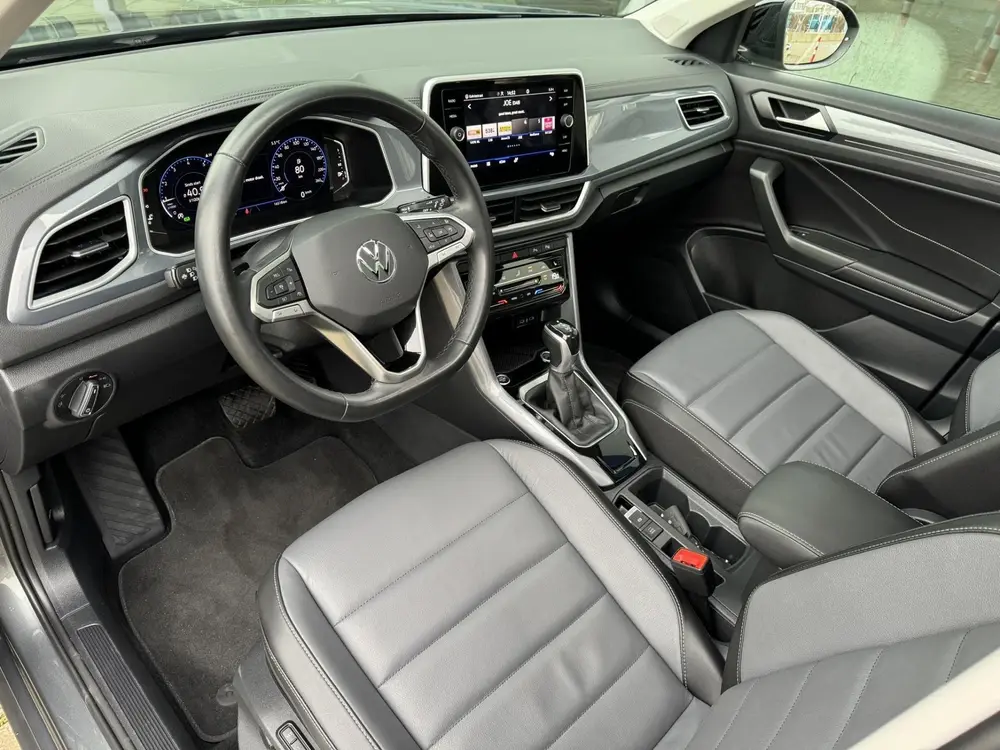 Volkswagen T-Roc 1.5 TSI 150pk Automaat / Panoramadak / Lede uit 2024, foto 6