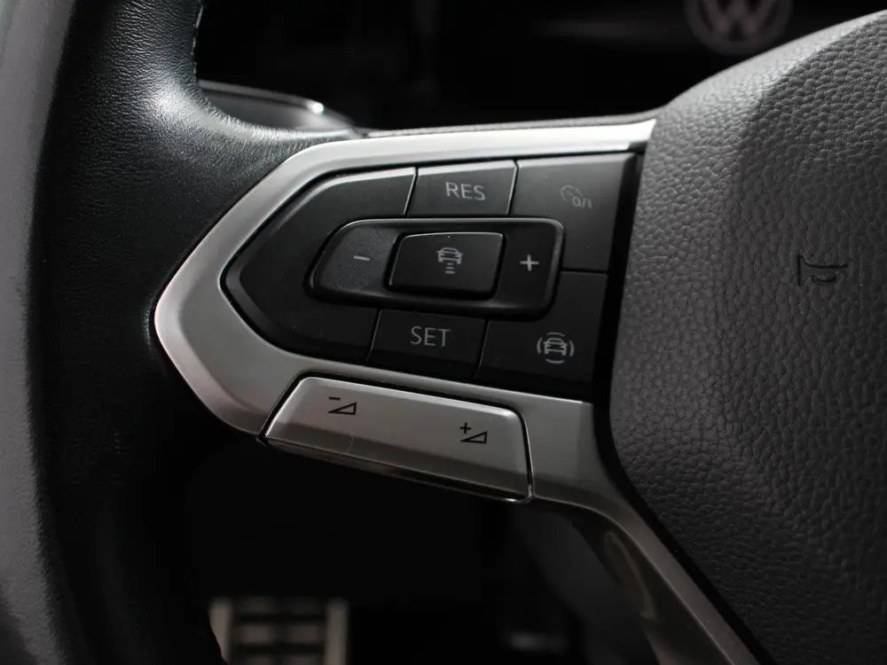 Volkswagen Golf 1.0 eTSI 110pk Active Automaat Panorama dak uit 2022, foto 17
