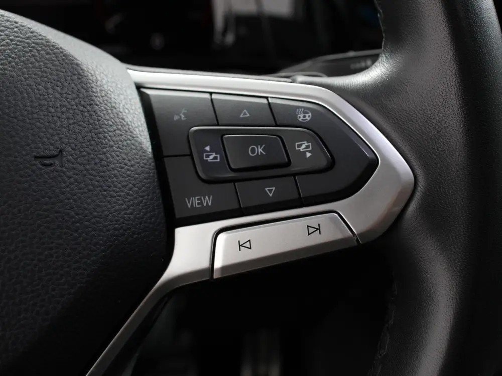 Volkswagen Golf 1.0 eTSI 110pk Active Automaat Panorama dak uit 2022, foto 19