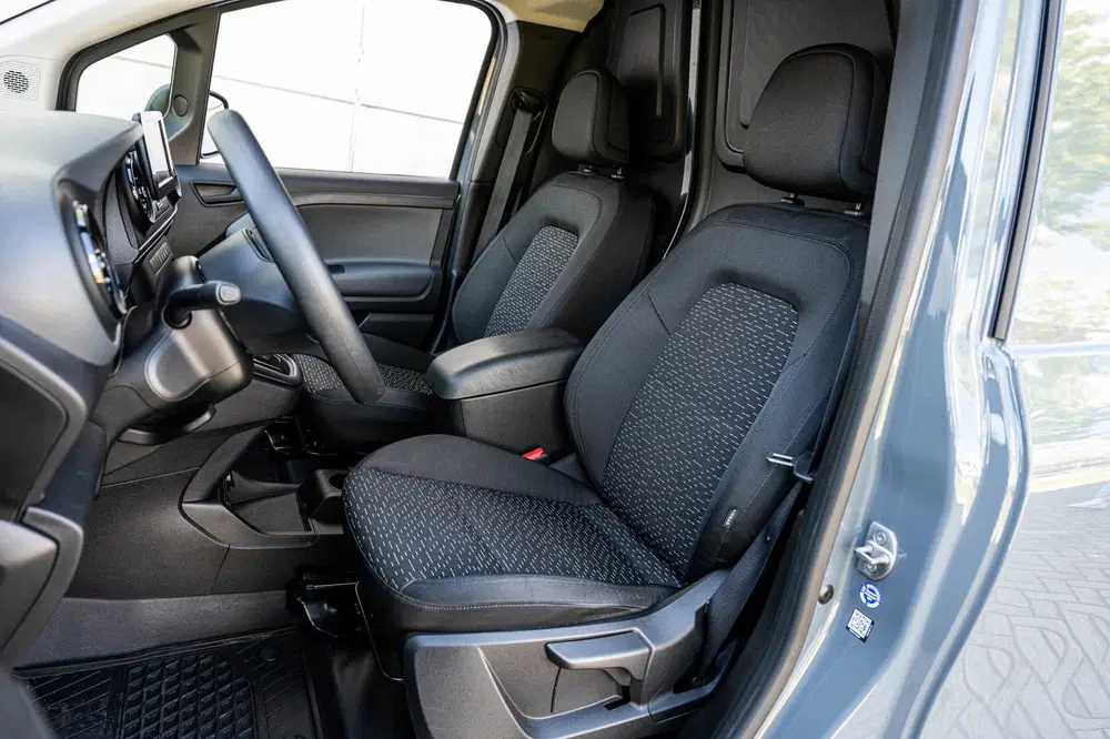 Mercedes-Benz Citan 112 CDI 116pk Automaat L1 uit 2023, foto 4