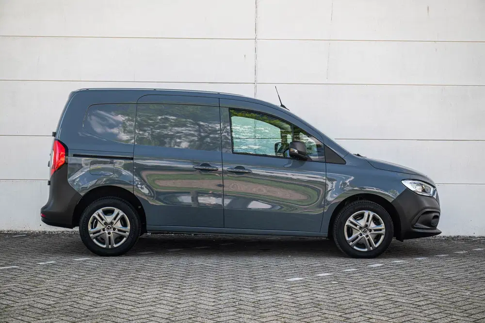 Mercedes-Benz Citan 112 CDI 116pk Automaat L1 uit 2023, foto 8