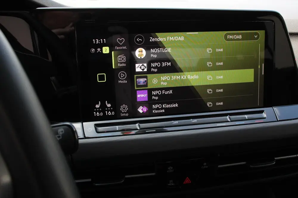 Volkswagen Golf 1.5 TSI 162 pk Variant Style DSG Navigatie C uit 2021, foto 18