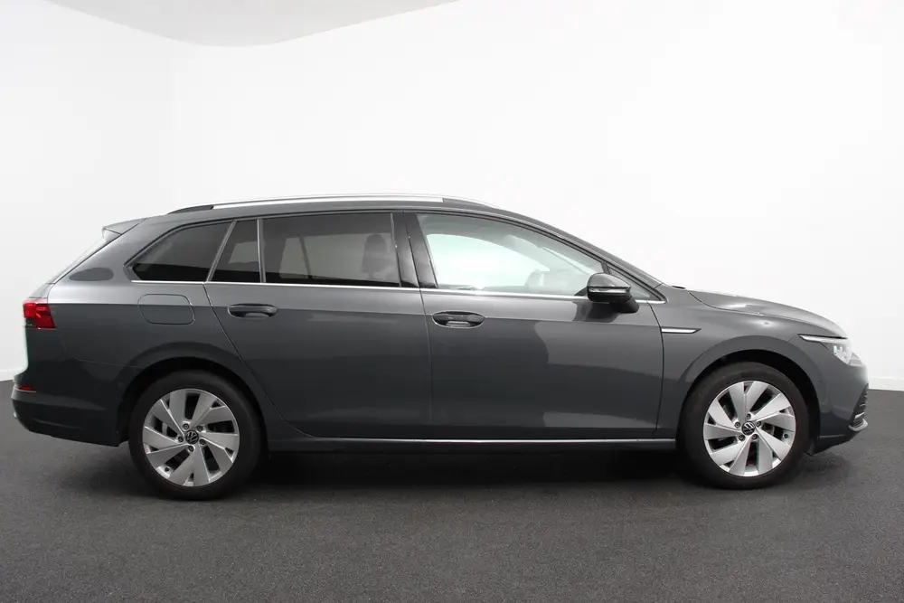 Volkswagen Golf 1.5 TSI 162 pk Variant Style DSG Navigatie C uit 2021, foto 5